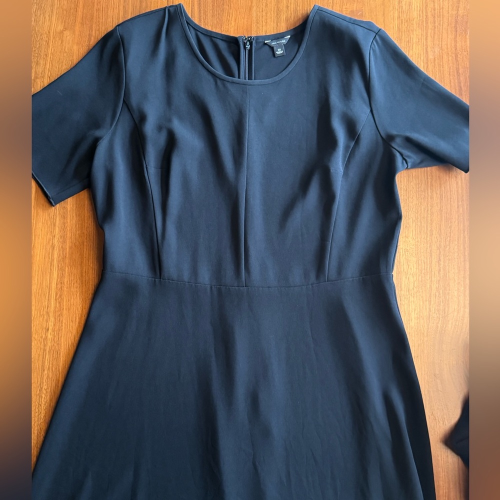 Ann Taylor A-line Short Sleeve Black Dress
